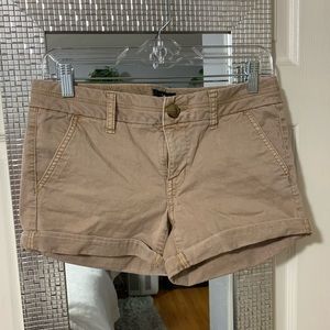 American Eagle khaki shorts